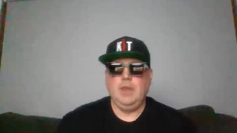 holden_minutz online show from 04/22/26, 09:33