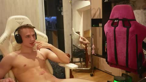 Extaz  Athrey  Howard online show from 09/20/25, 09:38