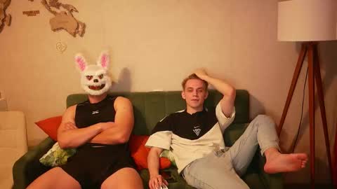 Extaz  Athrey  Howard online show from 10/17/25, 06:43