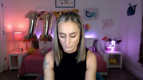 Holi Hurricane online show from 02/20/25, 04:28