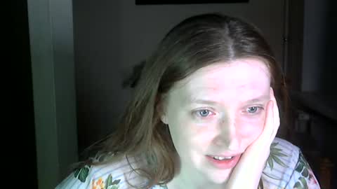 Snapshot of holistic_woman chatting on 06/19/26, 09:07 holistic_woman online show from 06/19/26, 09:07
