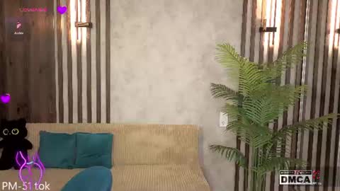 Snapshot of holl1would chatting on 07/21/26, 06:49 My social media links subscribe to support me online show from 07/21/26, 06:49