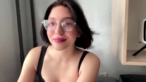 Sofia online show from 03/05/26, 05:14