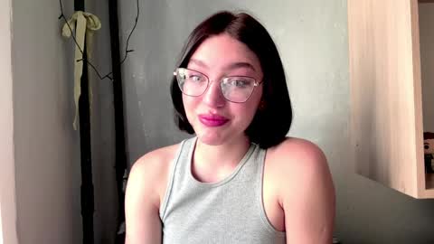 Sofia online show from 04/08/26, 05:29