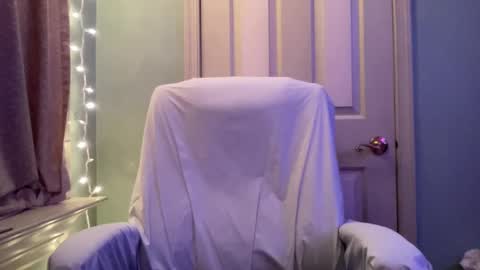 Hollys Drive threw Side Of CB. online show from 12/25/24, 07:35