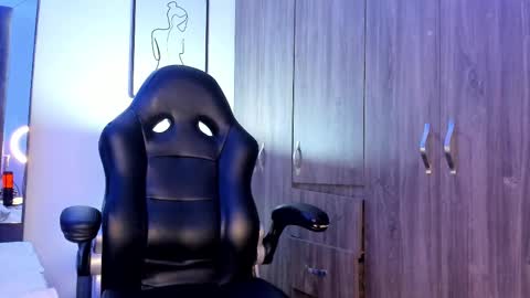 Mara online show from 02/17/25, 06:42