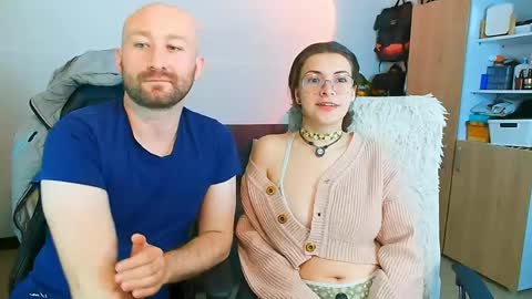 Holly and Honey online show from 04/06/26, 10:44