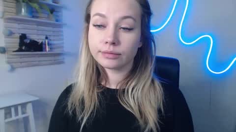 Holly online show from 01/09/25, 09:37