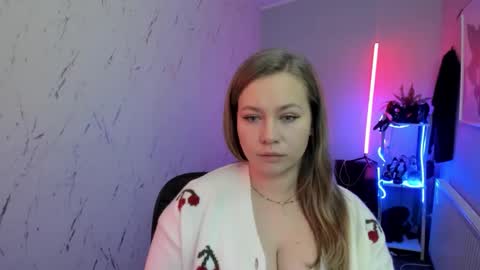 Holly online show from 01/14/26, 08:25