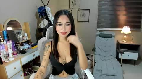 holly_cassandra online show from 02/27/26, 05:35