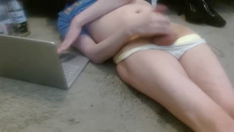 Holly Hawkes online show from 12/15/25, 09:19