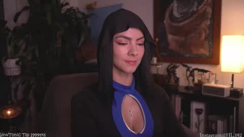 Holly Linder online show from 10/11/25, 02:00