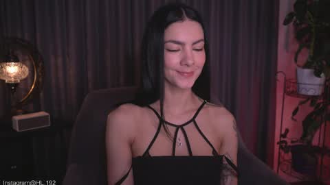 Holly Linder online show from 04/30/26, 01:23