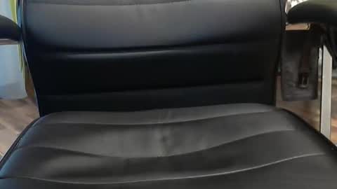 hollymollysucker online show from 12/01/25, 02:33