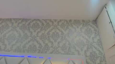 Snapshot of hollyolson chatting on 07/11/26, 12:08 Holly online show from 07/11/26, 12:08