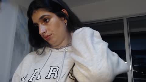 Snapshot of hollyshit_ chatting on 02/07/25, 11:55 hollyshit_ online show from 02/07/25, 11:55