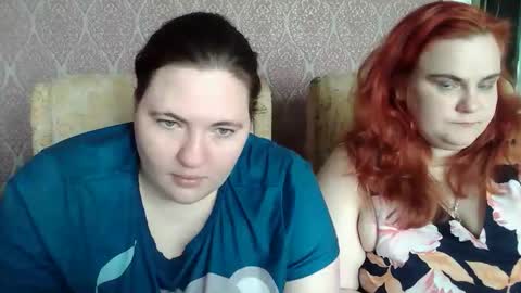 HollyXEva online show from 04/10/26, 09:36