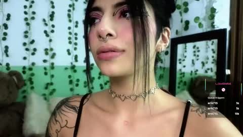 holly online show from 01/18/25, 09:02