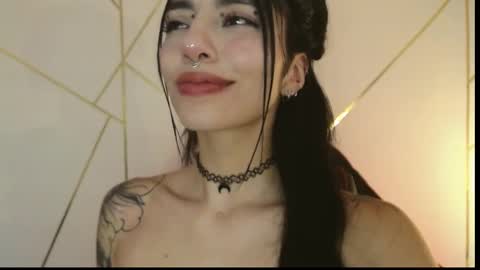 holly online show from 02/25/25, 04:35