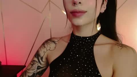 holly online show from 03/05/25, 08:32