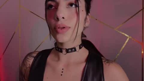 holly online show from 01/14/26, 09:31