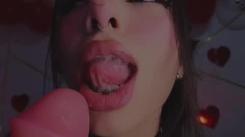 holly online show from 02/16/26, 04:36