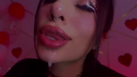 holly online show from 02/21/26, 05:30