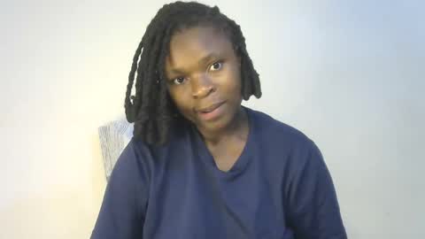 holy_ebony online show from 04/22/26, 04:30