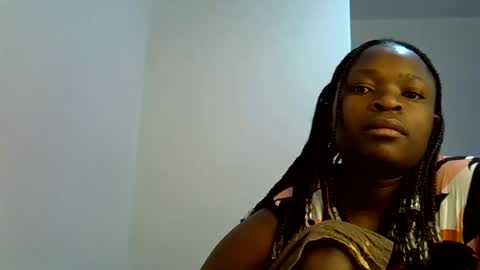 Snapshot of holy_ebony chatting on 07/19/26, 05:55 holy_ebony online show from 07/19/26, 05:55
