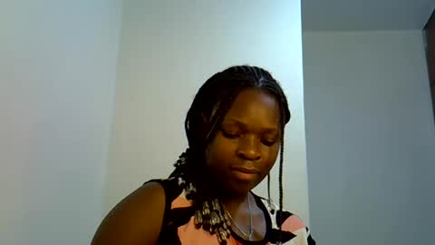 Snapshot of holy_ebony chatting on 07/19/26, 06:44 holy_ebony online show from 07/19/26, 06:44