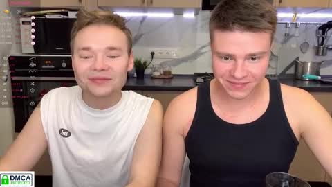 holy_eggs_00 online show from 10/08/25, 06:16