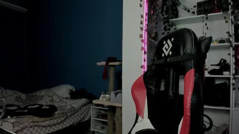 holy_mistresss online show from 11/07/25, 10:15