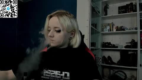 holy_mistresss online show from 12/17/25, 10:10