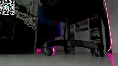 holy_mistresss online show from 05/15/26, 08:21