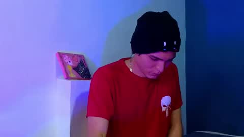      online show from 02/06/25, 03:20