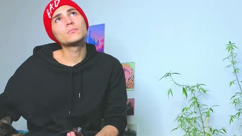      online show from 03/18/26, 06:16