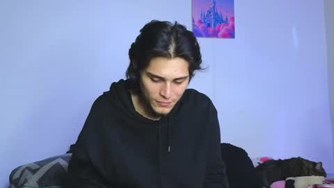      online show from 07/08/26, 09:03
