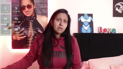 Milena online show from 10/15/25, 10:10