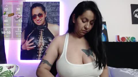 Milena online show from 11/20/25, 09:31