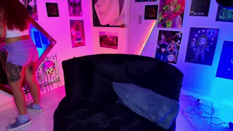   online show from 02/01/25, 11:48