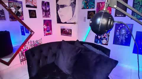   online show from 02/20/25, 04:03