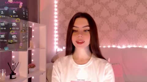 Mia online show from 10/07/25, 03:58