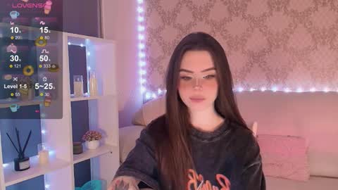 Mia online show from 02/21/26, 03:29