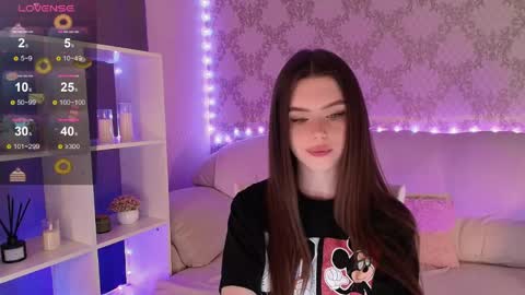 Mia online show from 05/02/26, 03:44