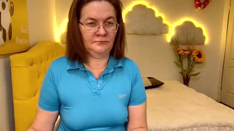 holymilfa online show from 02/02/25, 07:41