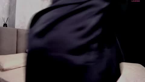 holysinner83 online show from 11/10/25, 06:51