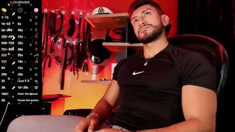 Homme Erotic  Chris online show from 01/08/26, 05:10