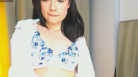 May online show from 09/25/25, 07:39