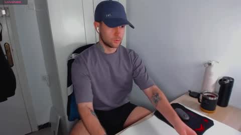 Andrew online show from 03/29/26, 06:52