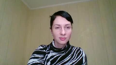 Snapshot of honey_777_ chatting on 02/15/26, 11:52 honey 777 online show from 02/15/26, 11:52